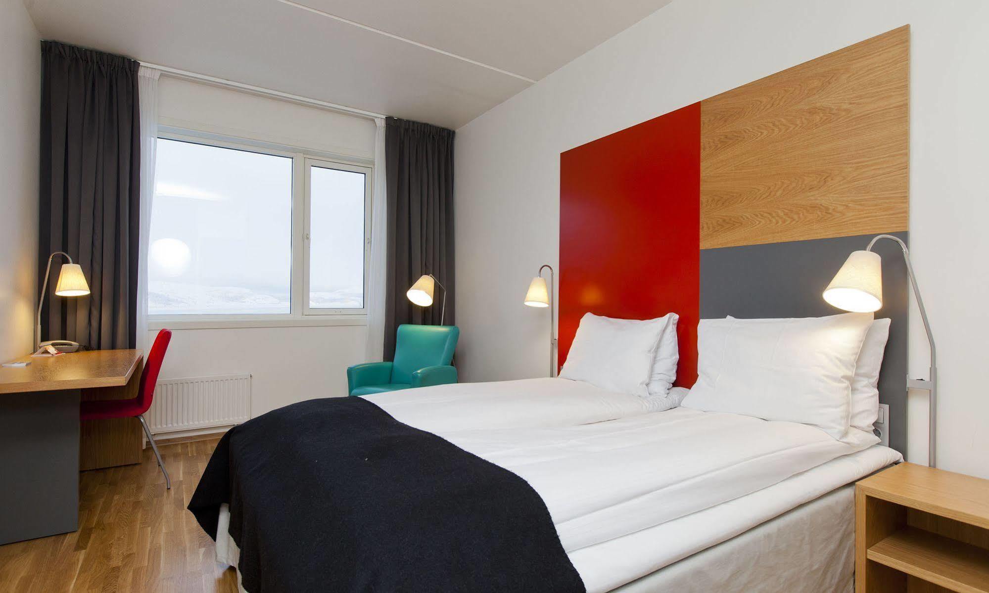 Thon Hotel Kirkenes Exterior foto
